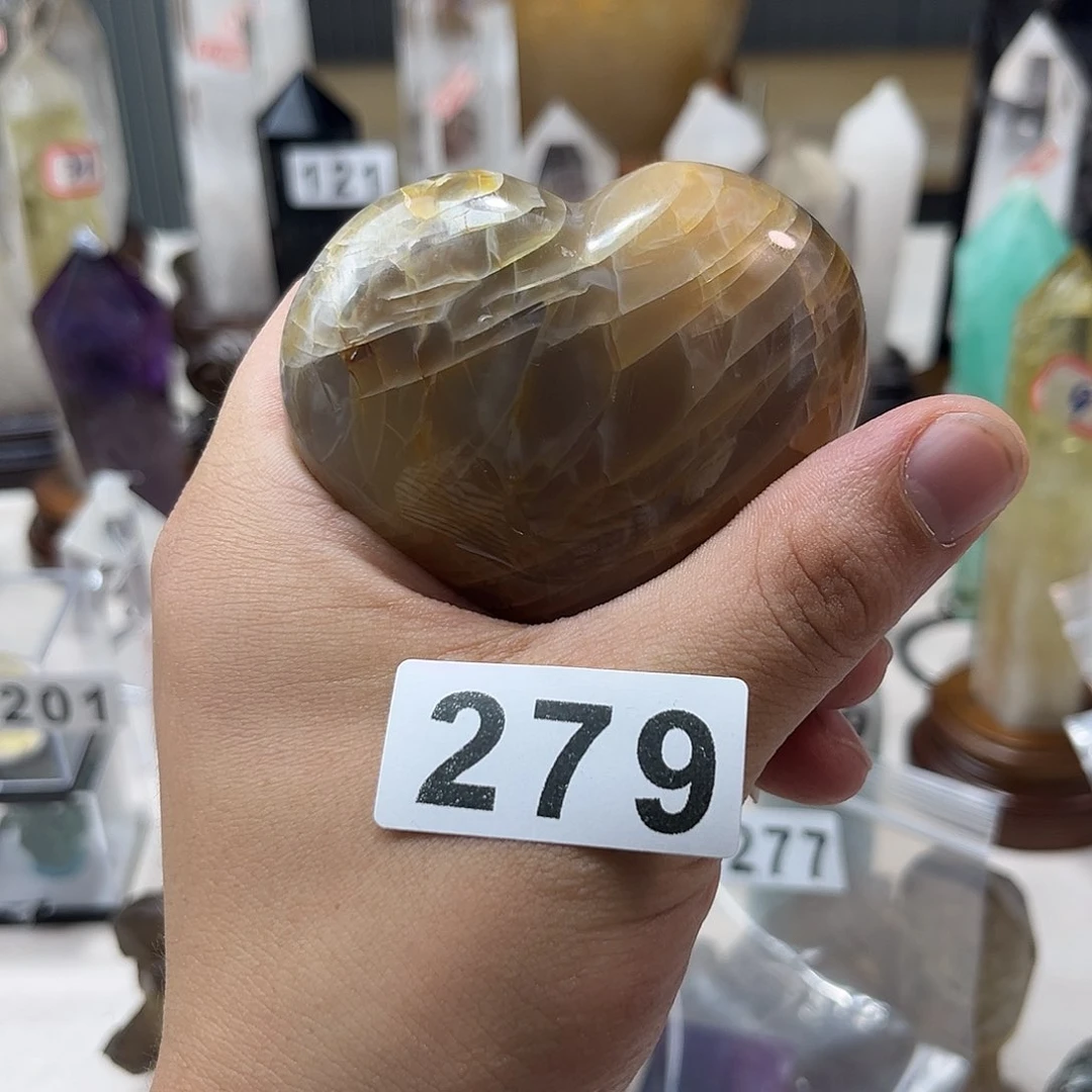 未镶嵌水晶大型摆件（非配饰）