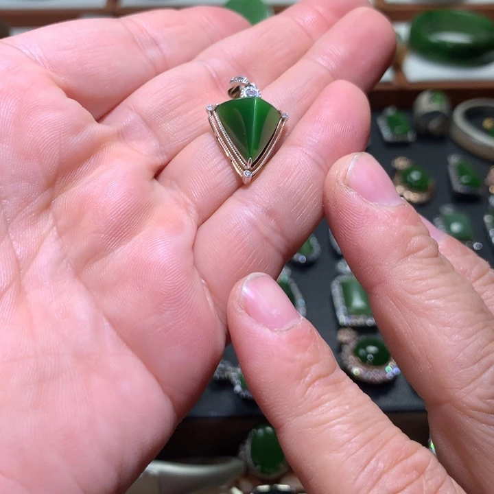 和田玉颈饰银S925镶嵌