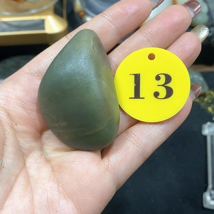 未镶嵌和田玉（糖玉）挂件
