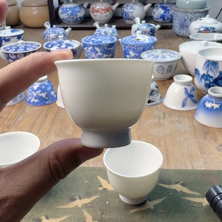 青花瓷器杯子茶具