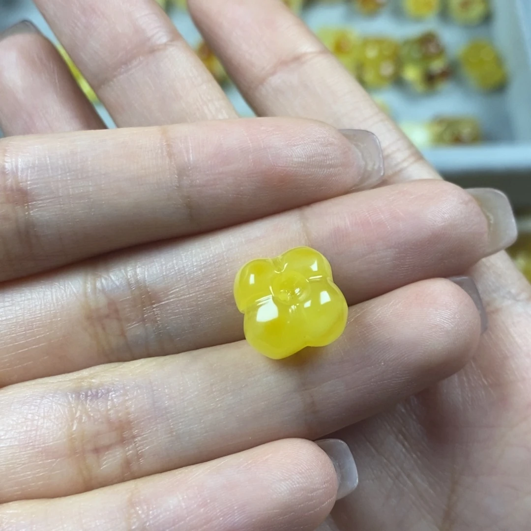 蜜蜡裸石未镶嵌咻*桂花