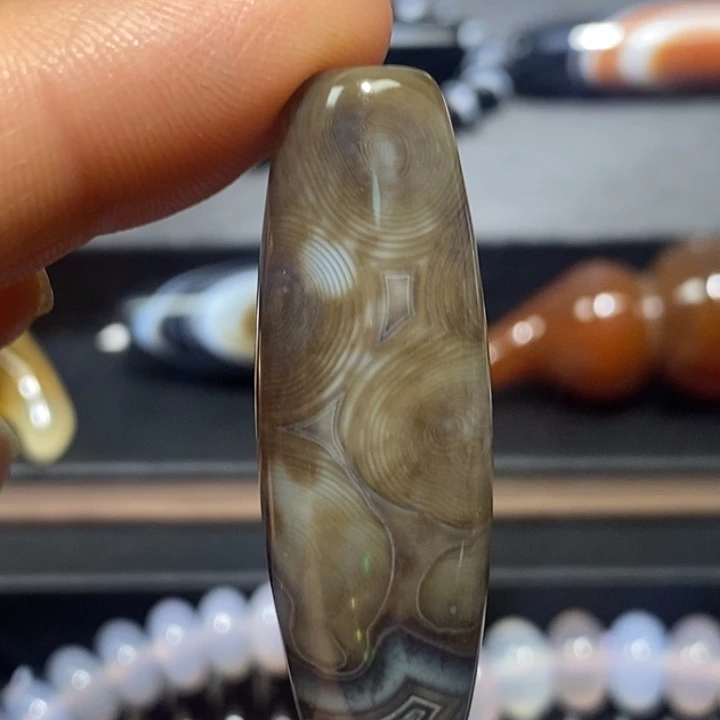 野***狼玛瑙/玉髓未镶嵌挂件