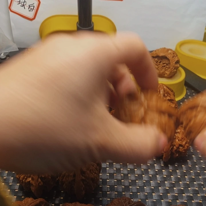 核桃手串/手链李****。工艺