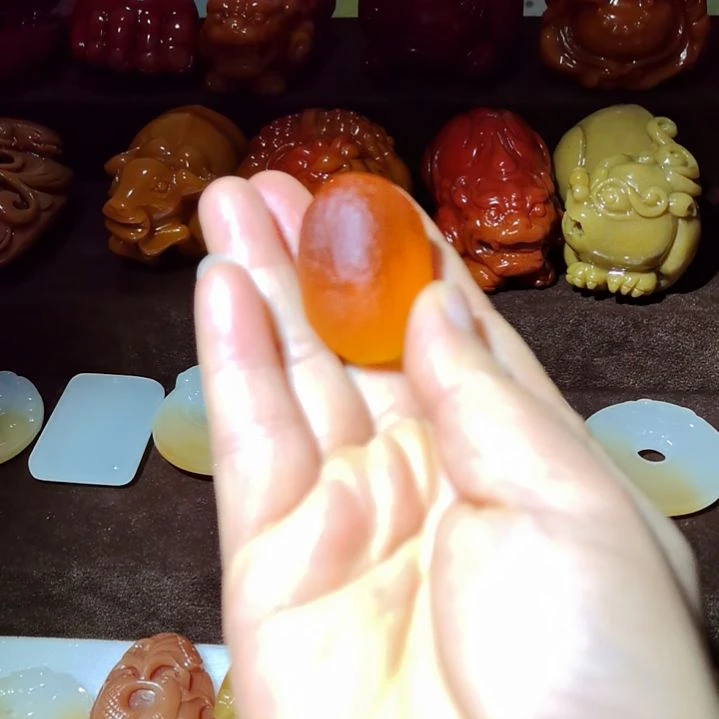 和田玉未镶嵌珠宝奇石