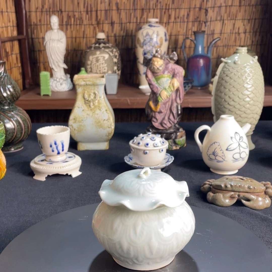 摆件余****念瓷器湖田窑24678