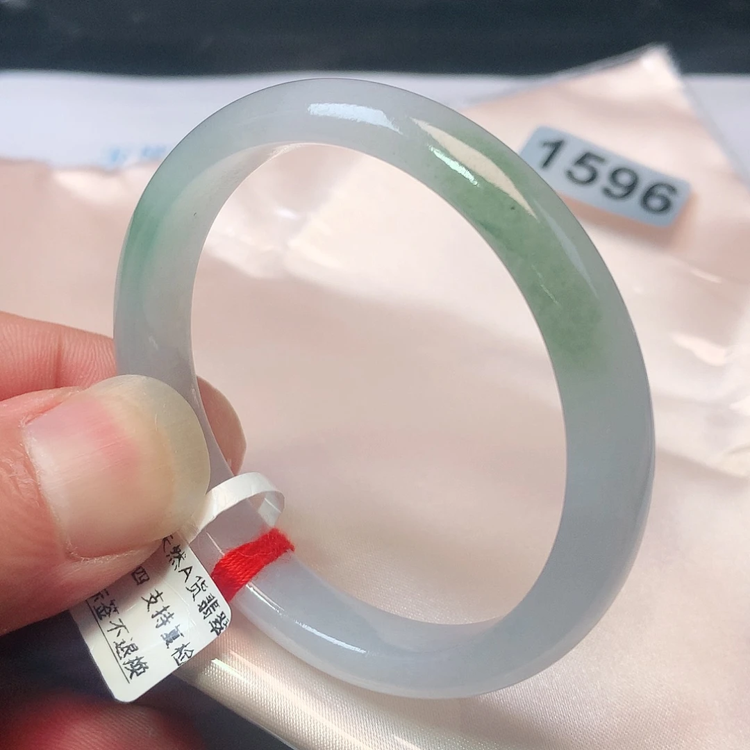 未镶嵌手镯（贵妃镯）翡翠1596号