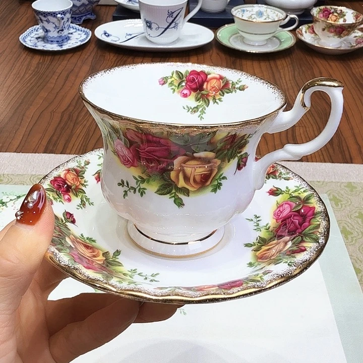 瓷片杯子杯子杯子水杯杯子水杯