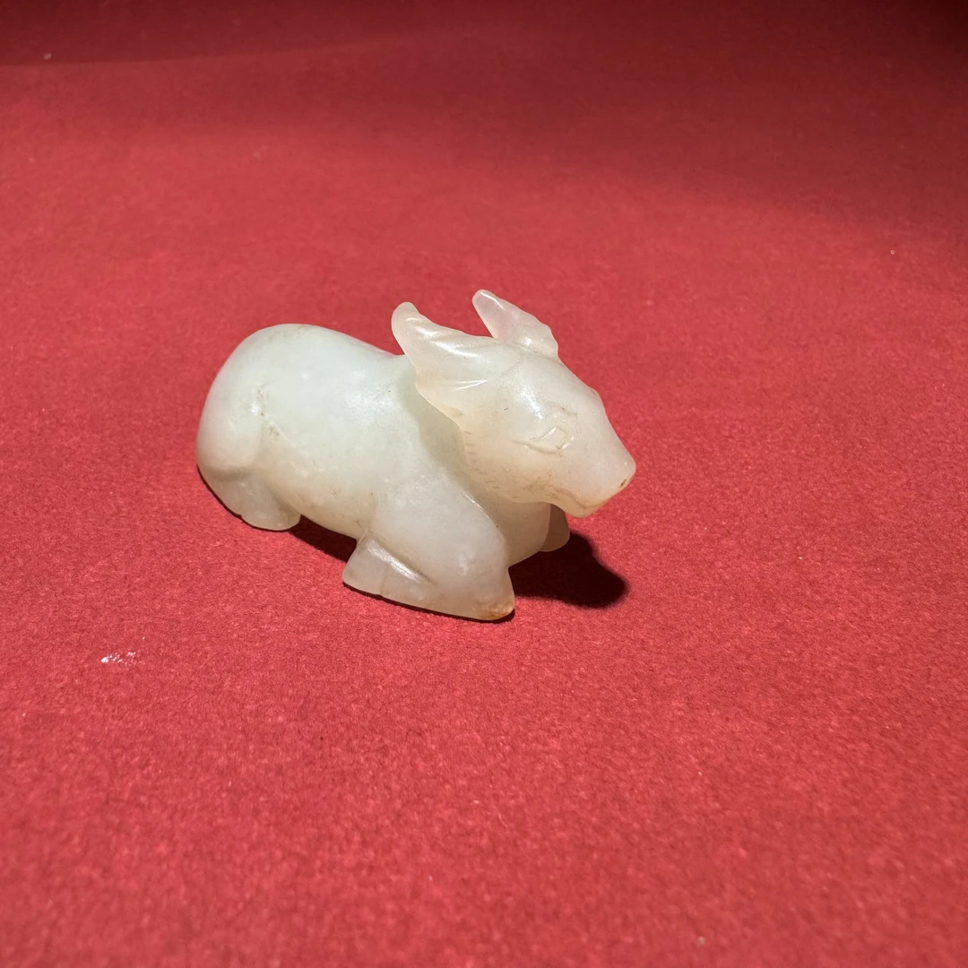 清晚期圆雕玉牛—HBG12939(福利)