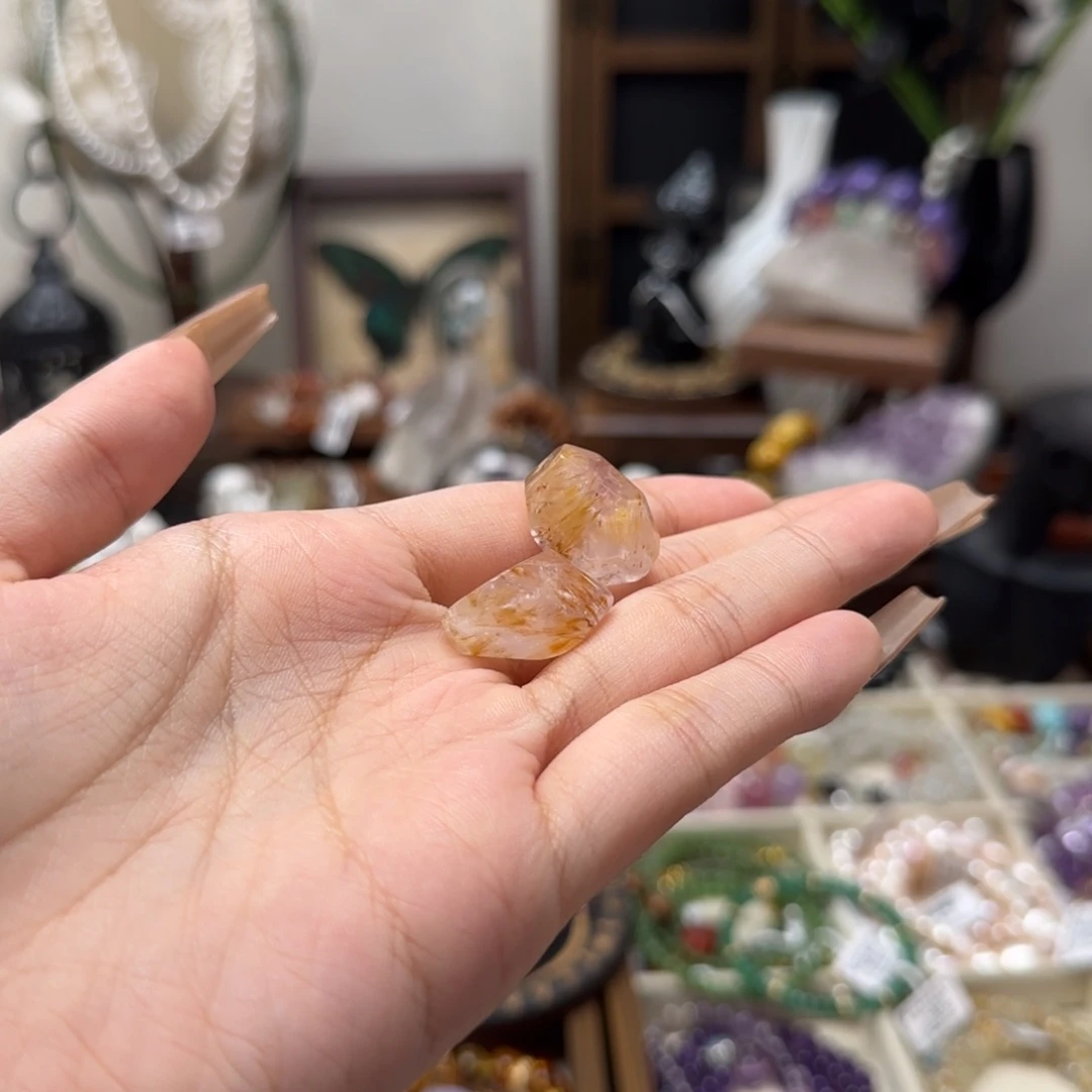 未镶嵌吊坠(不含链)水晶黑金超七卡19+