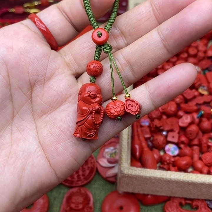 天然辰砂小佛包包挂件