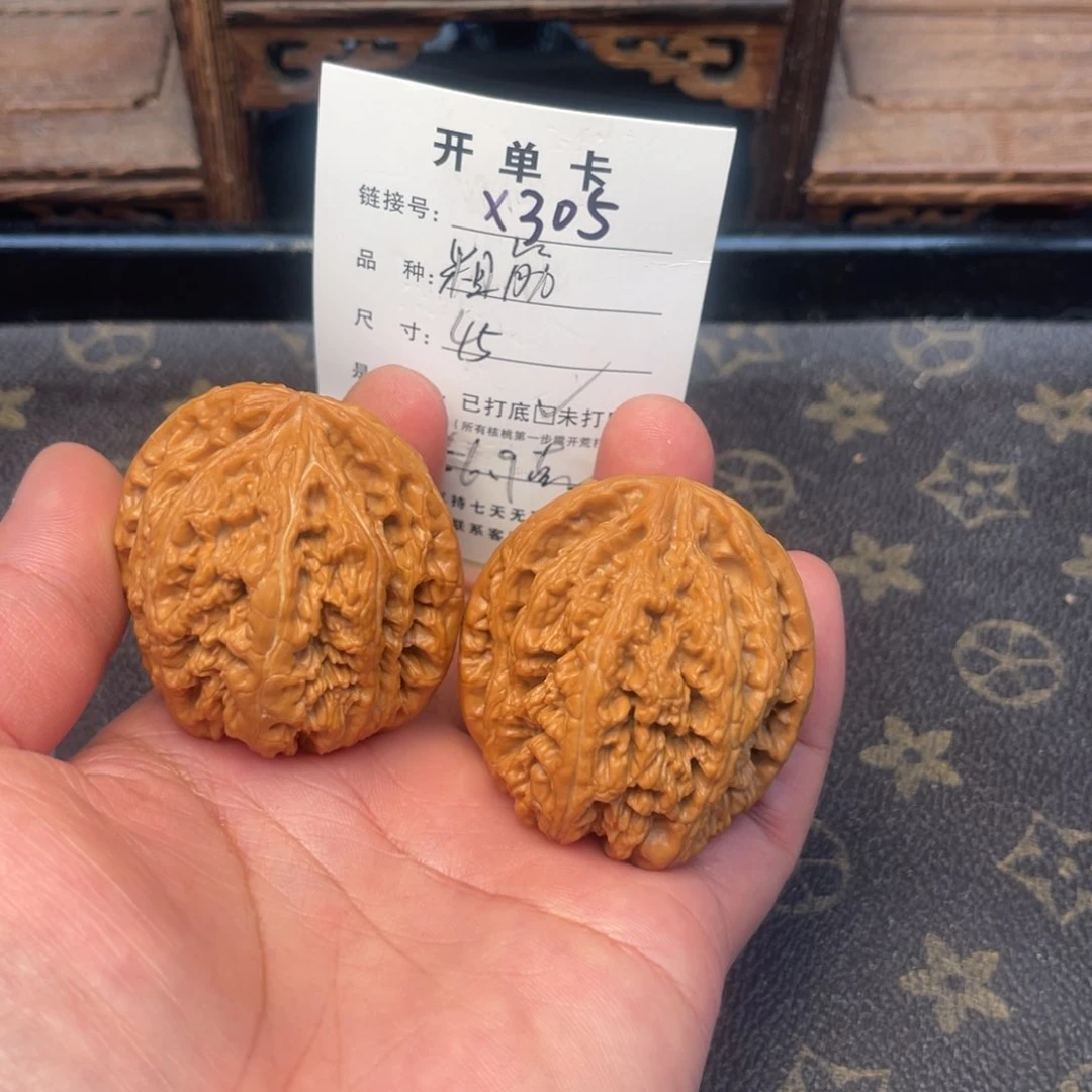 桃核吊坠文玩核桃