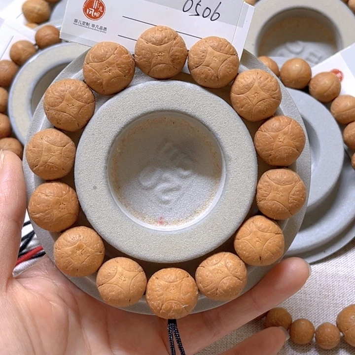 老***光手串凤眼菩提18微瑕麒麟，86@0506