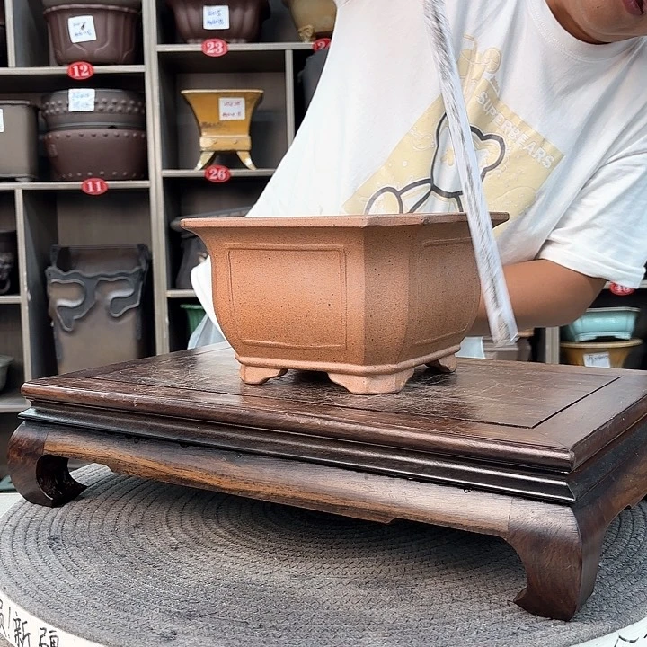 紫砂花盆紫砂的味道很好喝