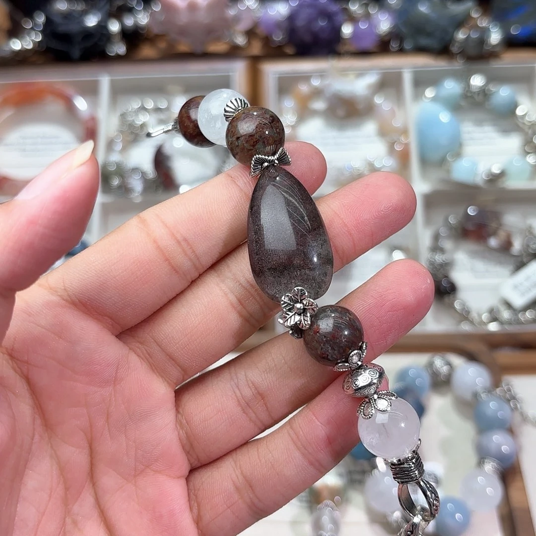 霓***裳水晶手串合金水晶