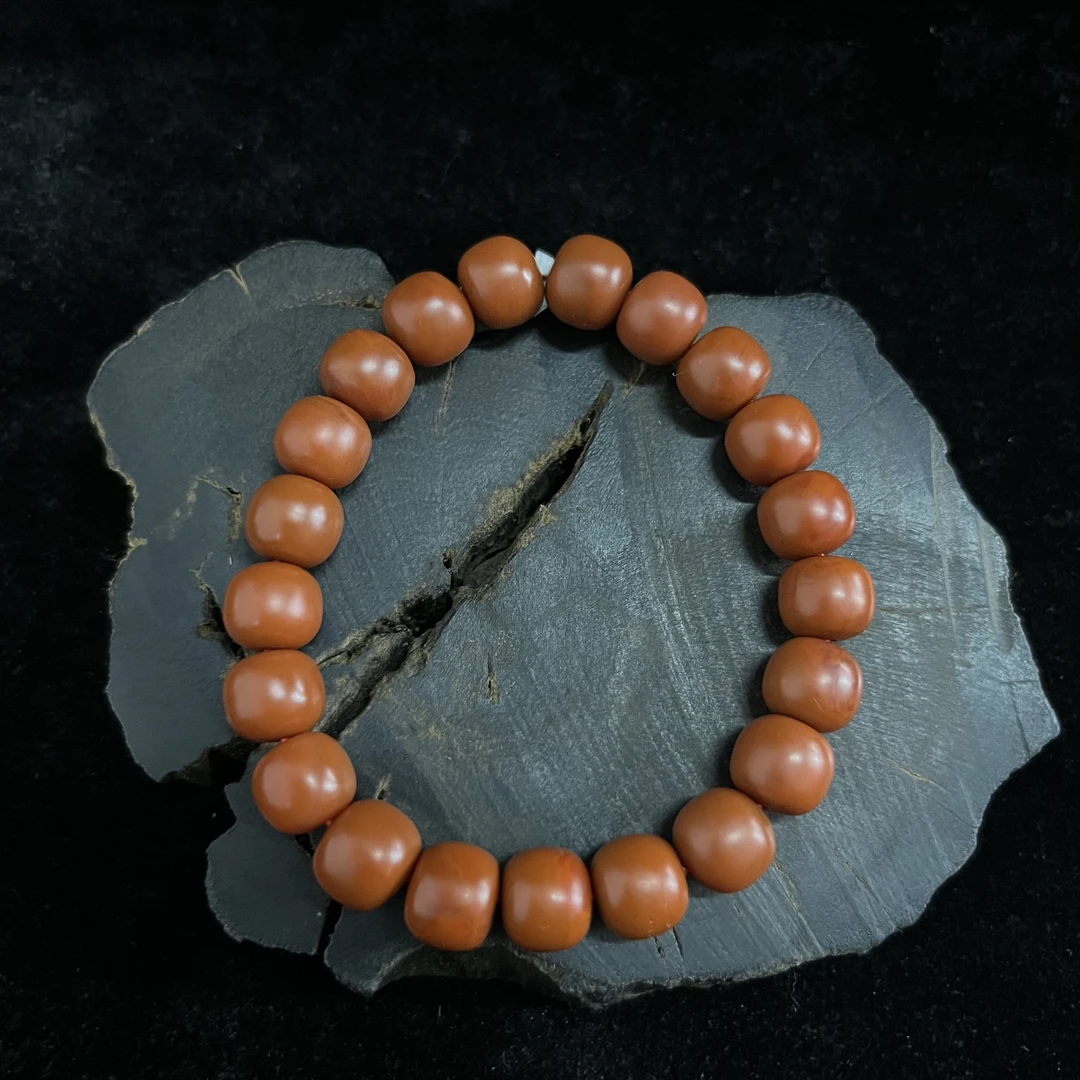 原矿无优化保山南红磨石坎9-10mm老型手串单圈多样性发1