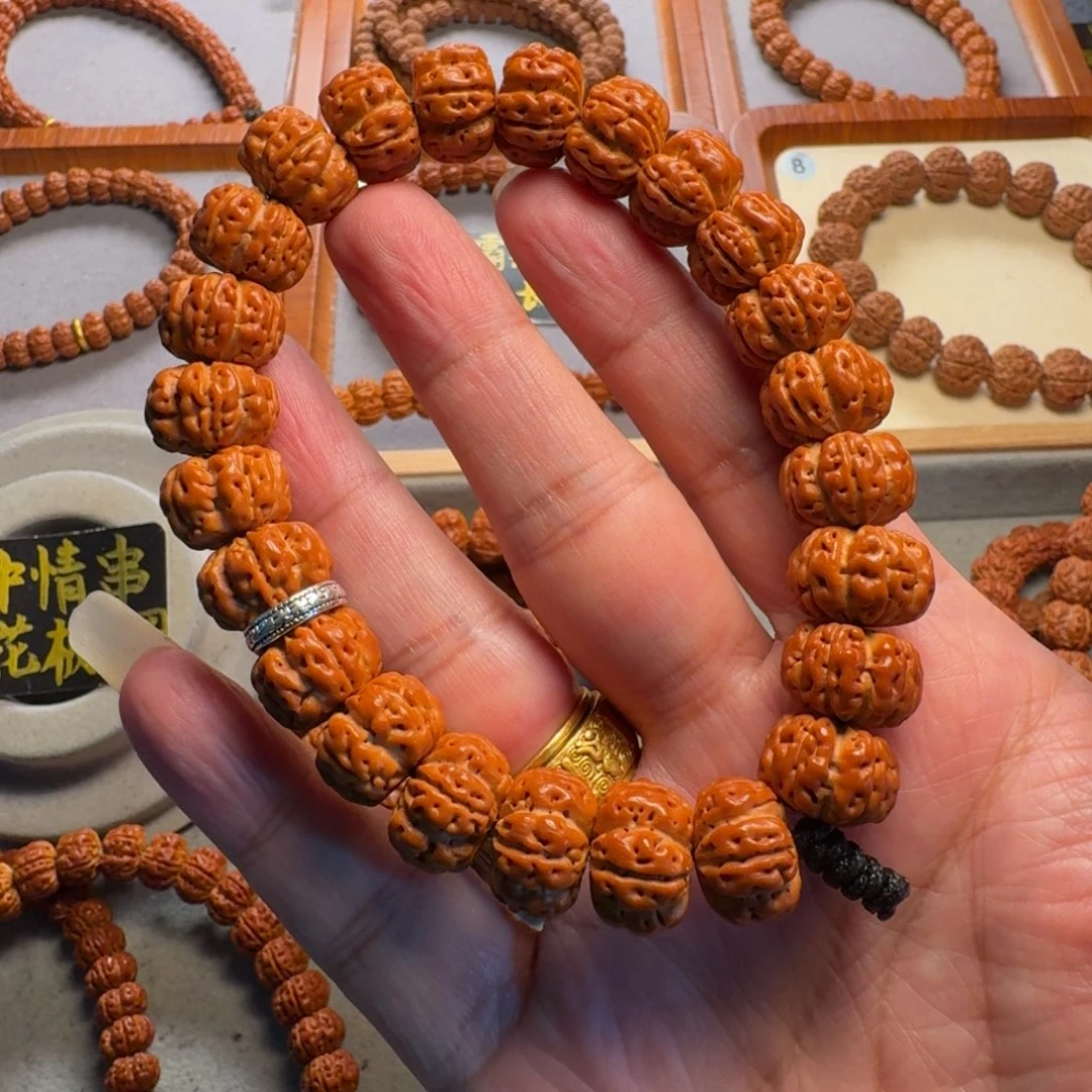 吊坠金刚菩提?*?14雄霸单圈