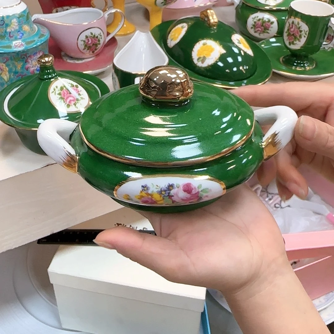 冠衡外贸陶瓷有限公司