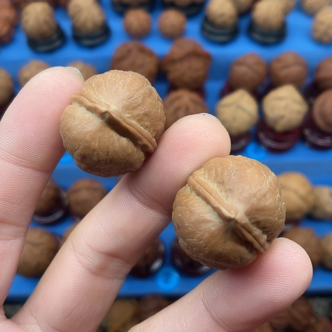 把件文玩核桃小寿桃