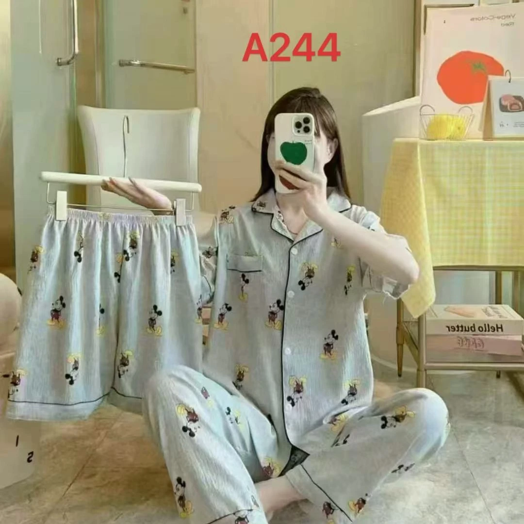 卡通宽松休闲睡衣三件套