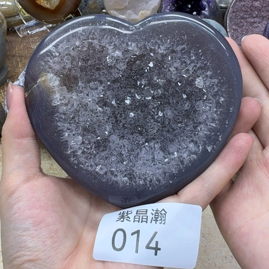 玛瑙/玉髓未镶嵌珠宝奇石