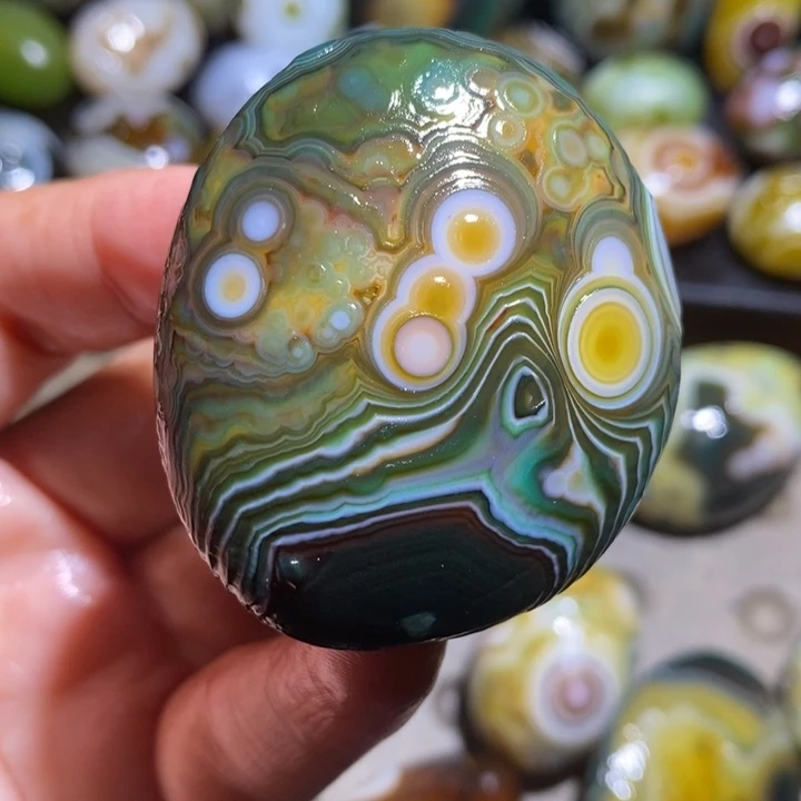 未镶嵌玛瑙/玉髓珠宝半成品111