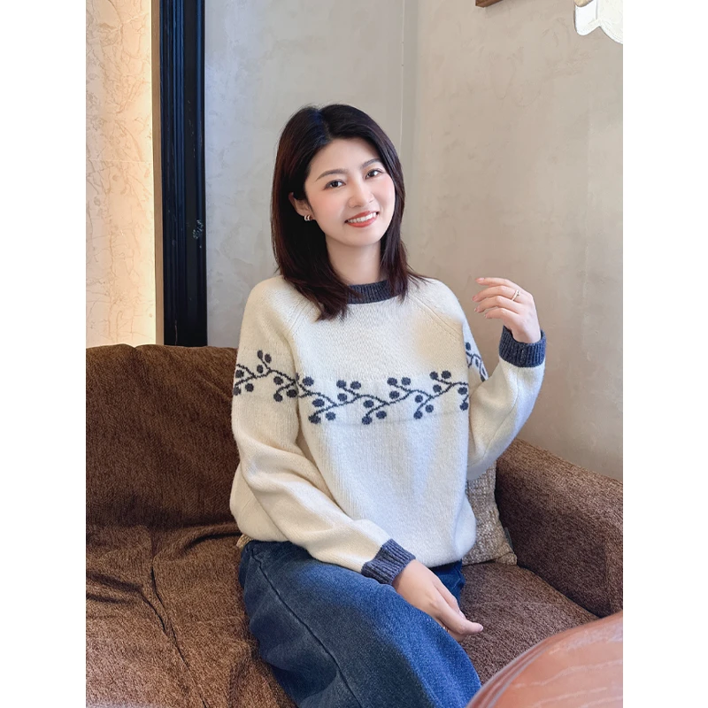 紫璐莱雪天藤蔓~复古慵懒羊毛藤蔓提花拼接保暖加厚针织毛衣女