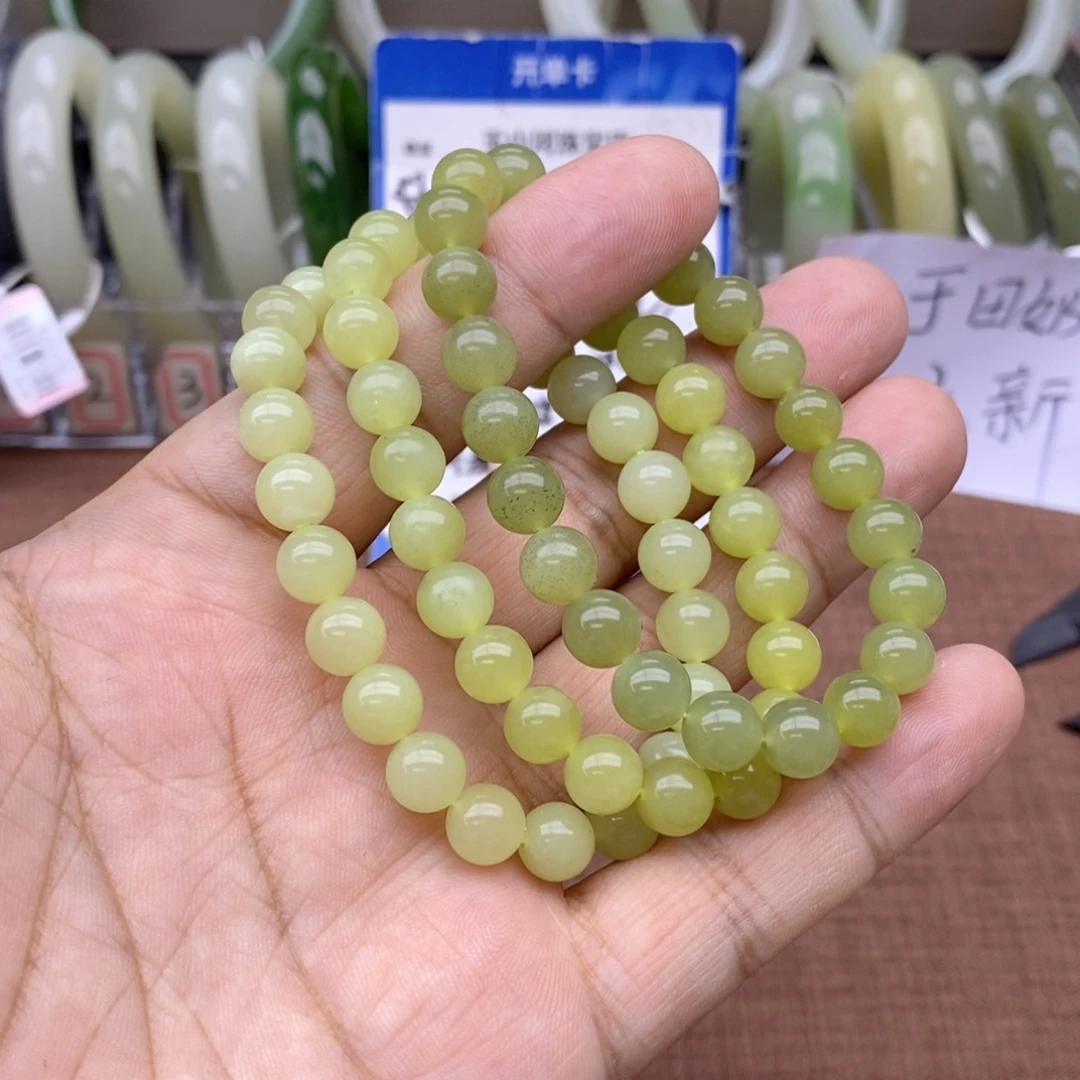 未镶嵌手串和田玉卡8
