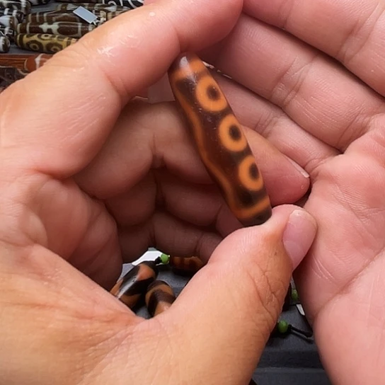 未镶嵌颈饰玛瑙/玉髓