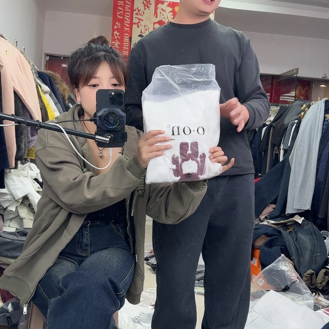 506白色毛巾绣半袖