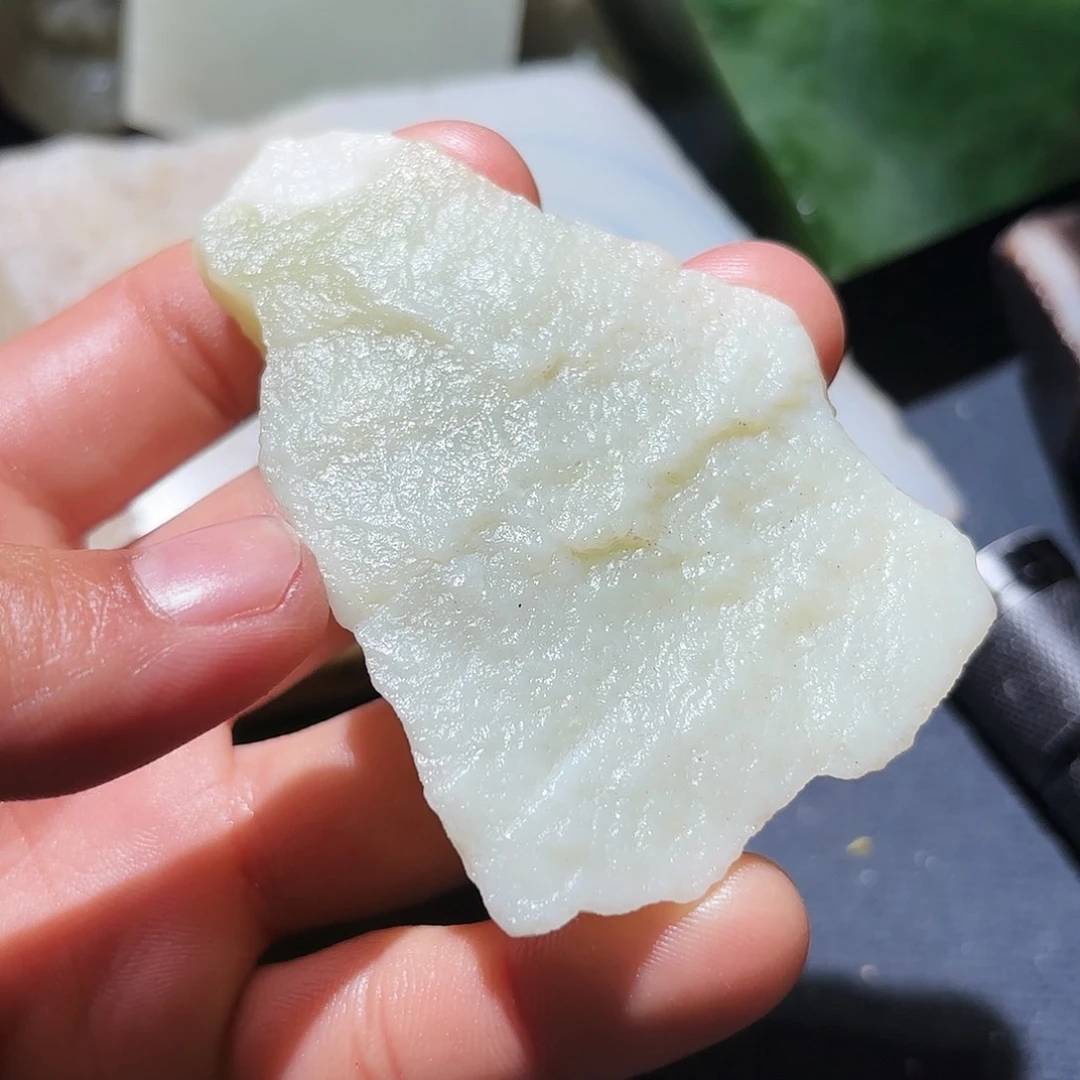 和田玉未镶嵌珠宝奇石