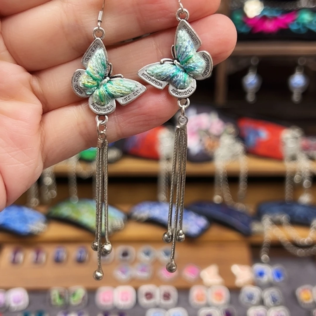 织绣手工刺绣工艺品23