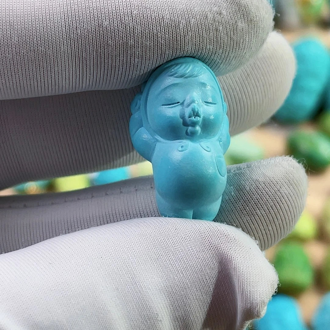 绿松石未镶嵌珠宝奇石