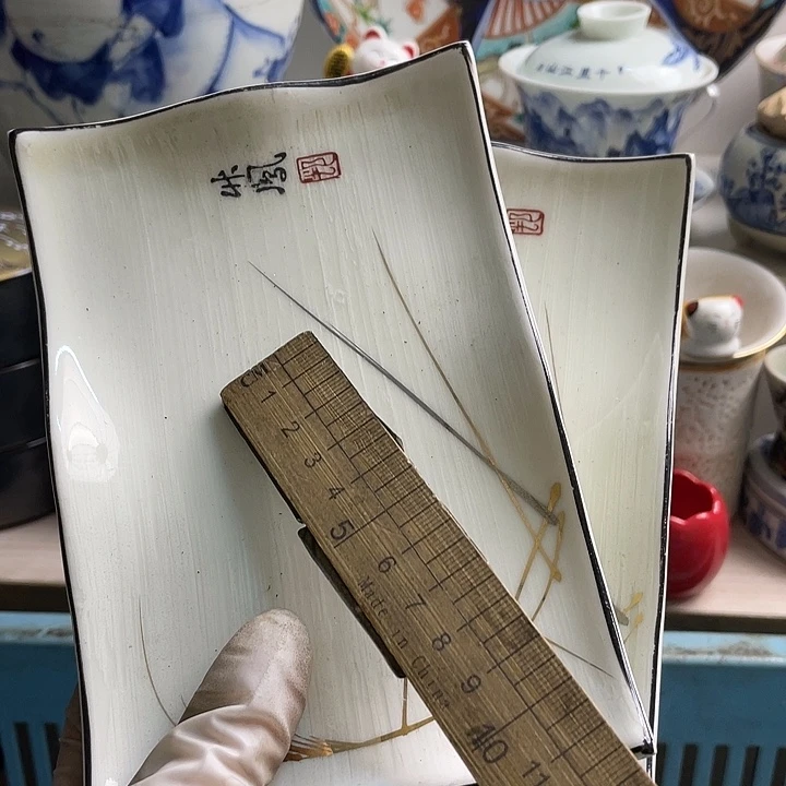 瓷片高*果哈哈哈我要看的时候他的笑