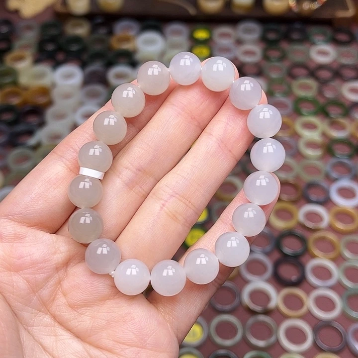 和田玉手链未镶嵌无鉴赏