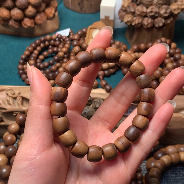 檀香木手串/手链闭****?老山檀香1.0*1.1瑕疵