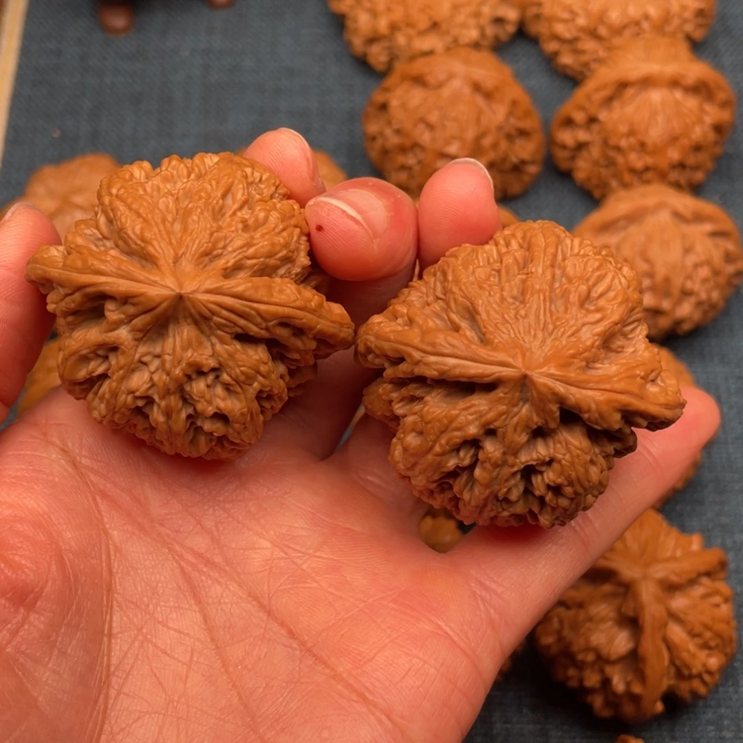 文玩核桃把件46全品精品粗筋