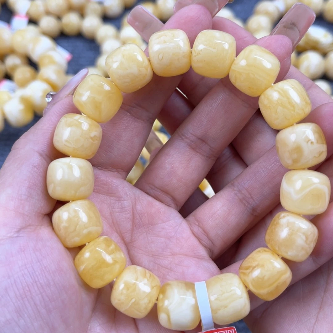 琥珀裸石未镶嵌尺寸14