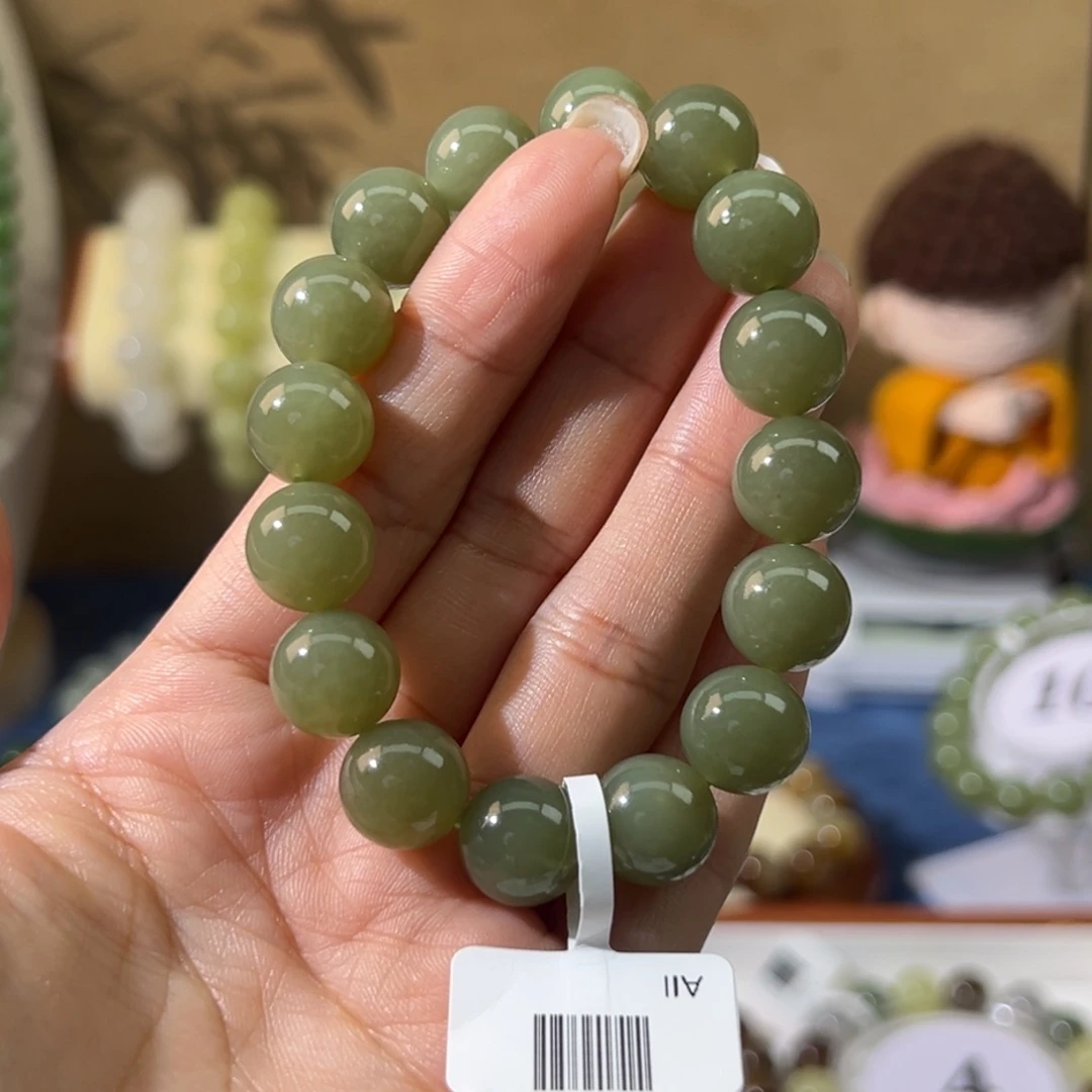 和田玉未镶嵌手串