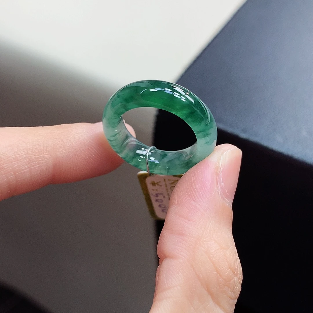 翡翠戒指未镶嵌13号