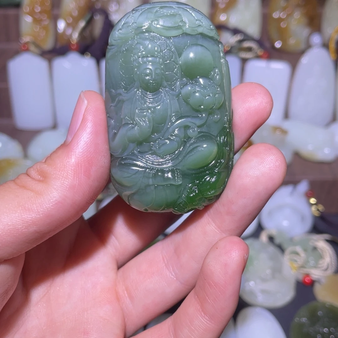 和田玉未镶嵌颈饰