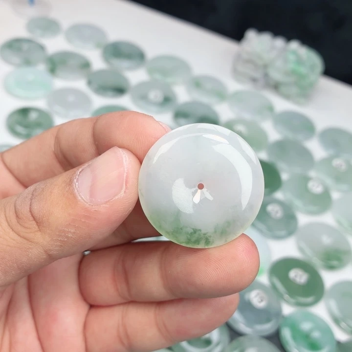 翡翠未镶嵌颈饰缅甸天然A货翡翠32.3/5.7