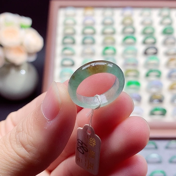 翡翠未镶嵌戒指12号