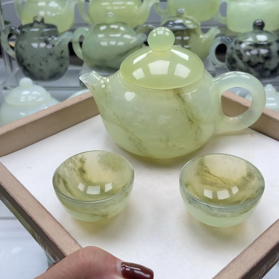 沉***金未镶嵌蛇纹石玉壶