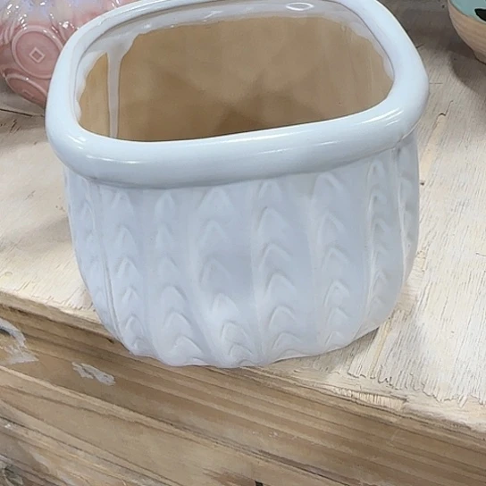 有孔！！有问题问客服，满9元包邮