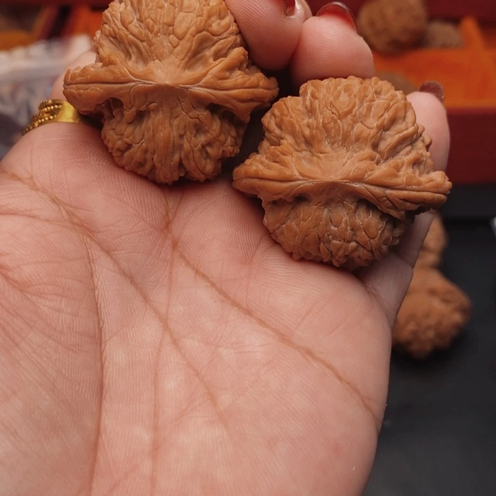把件桃核野生麒麟石子磨40