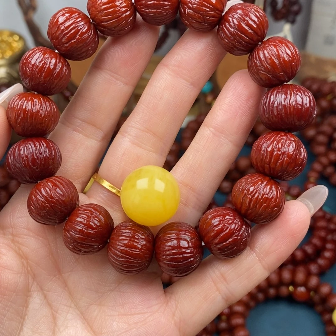 猴头核桃吊坠土豪15+蜡