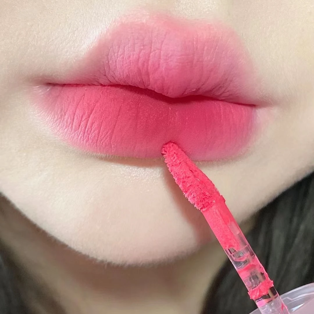 蜜桃樱花粉！云感唇泥浅玫粉唇釉女团色不沾杯口红伪素芭乐色口红