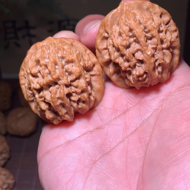 全品马老四40麻核桃