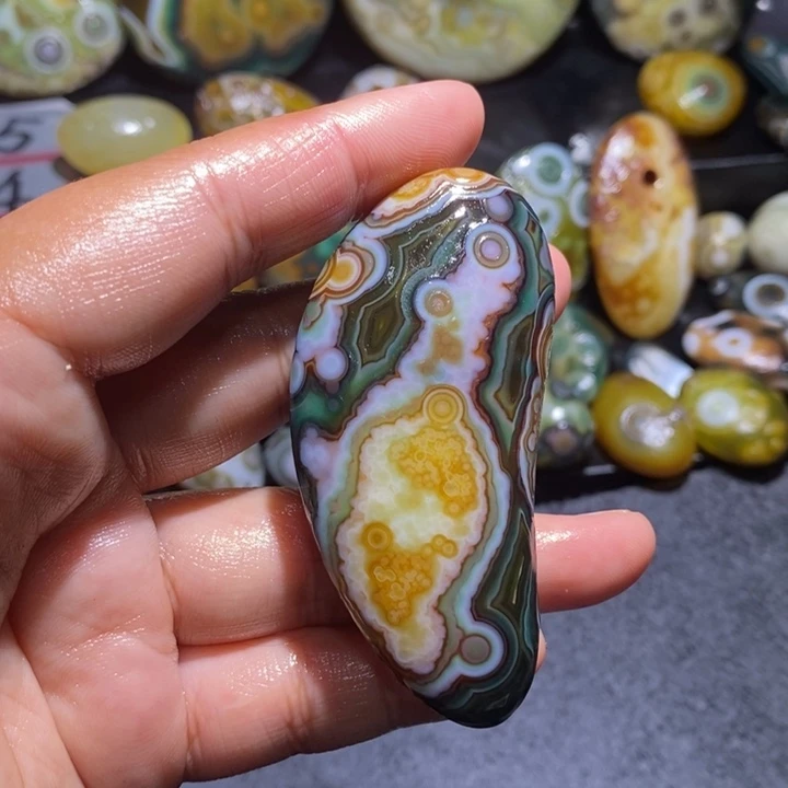 心***9玛瑙/玉髓未镶嵌珠宝奇石