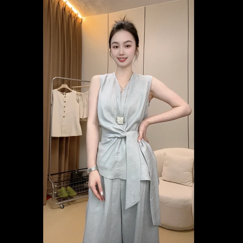 （运费险）韩系气质 时髦V 领无袖收腰设计感绑带小衫+高腰阔腿裤女